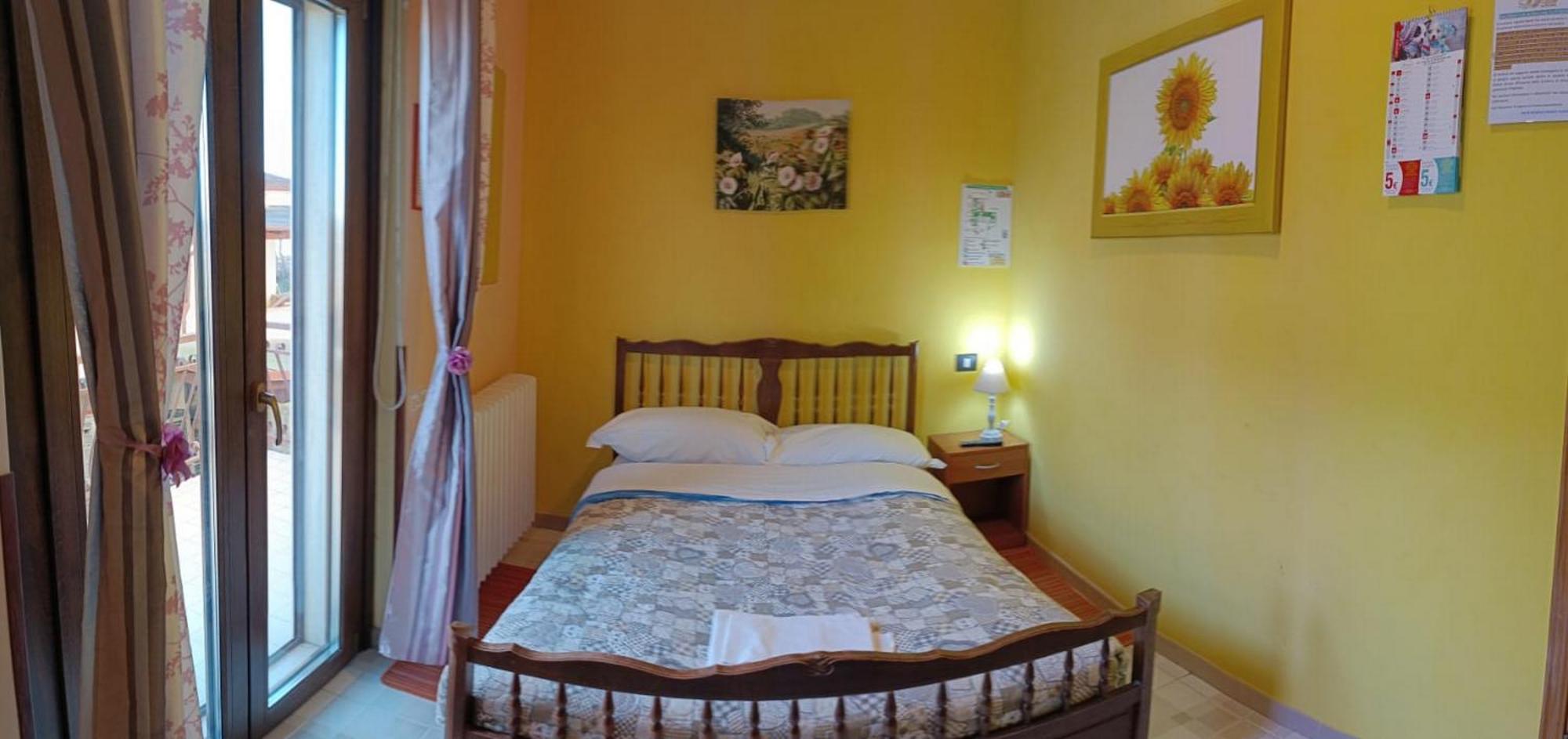 Complesso Turistico Aurora - Camere B&B Poggio Picenze Bagian luar foto