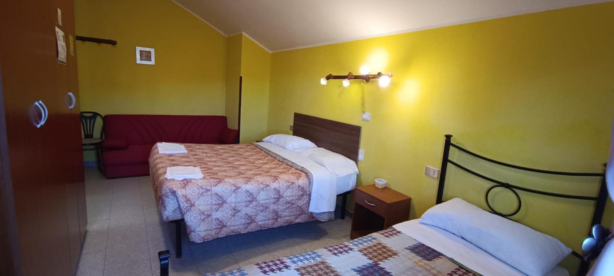 Complesso Turistico Aurora - Camere B&B Poggio Picenze Bagian luar foto