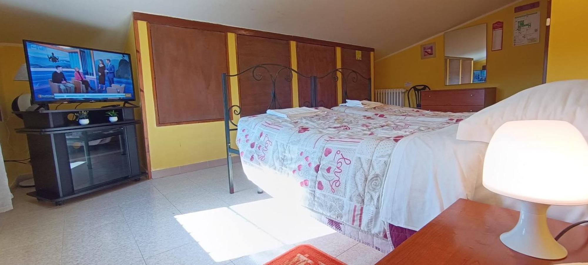Complesso Turistico Aurora - Camere B&B Poggio Picenze Bagian luar foto