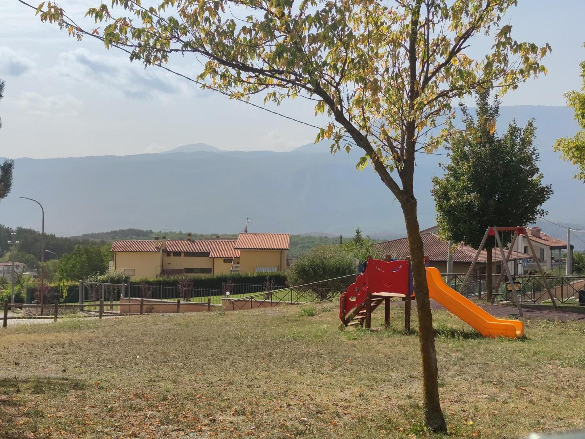 Complesso Turistico Aurora - Camere B&B Poggio Picenze Bagian luar foto
