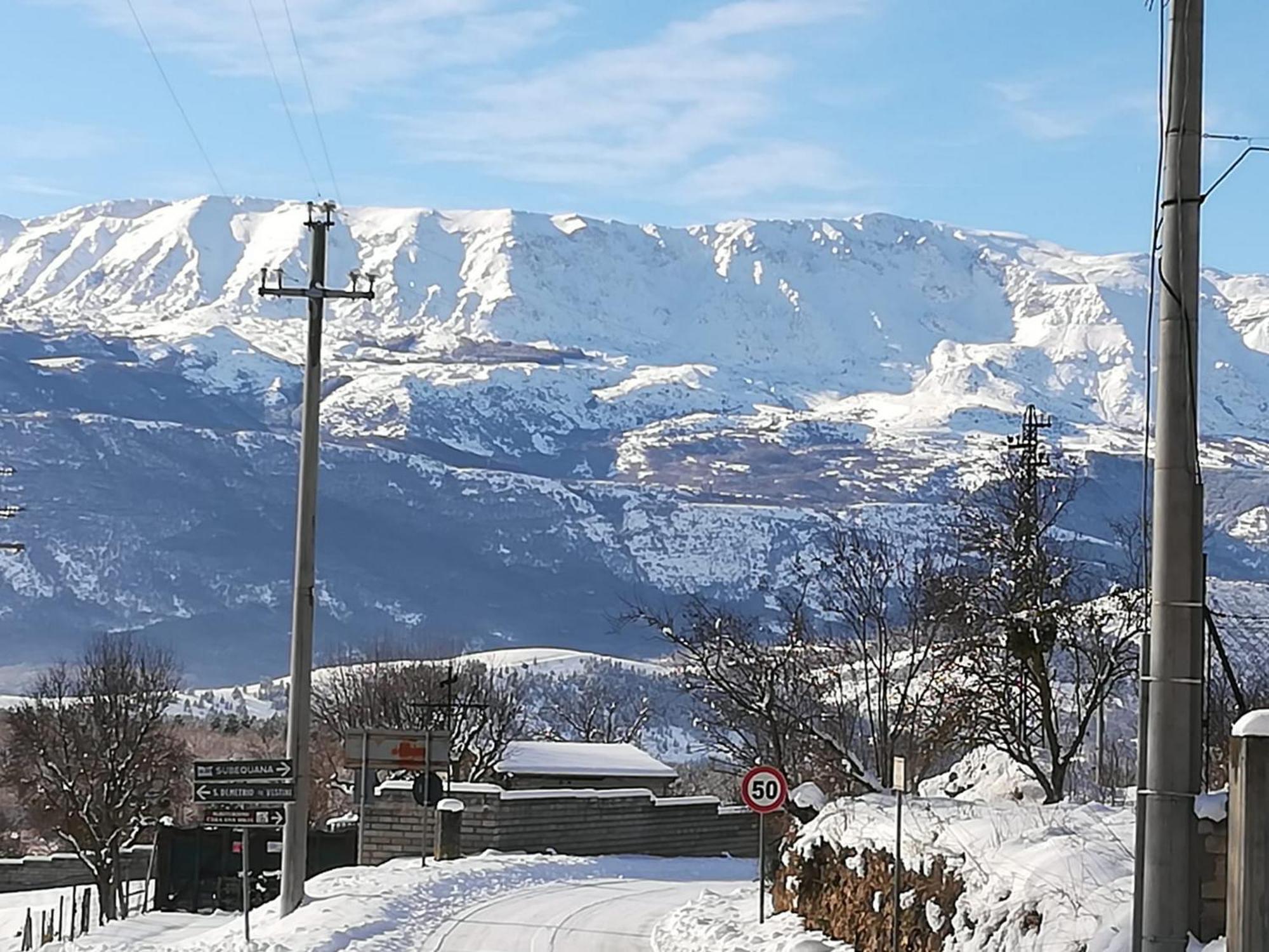 Complesso Turistico Aurora - Camere B&B Poggio Picenze Bagian luar foto